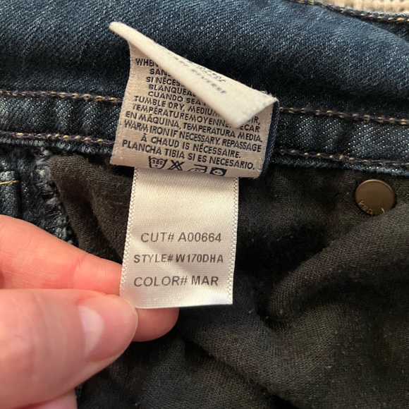 Hudson Jeans - women’s size 28 - Picture 7 of 11